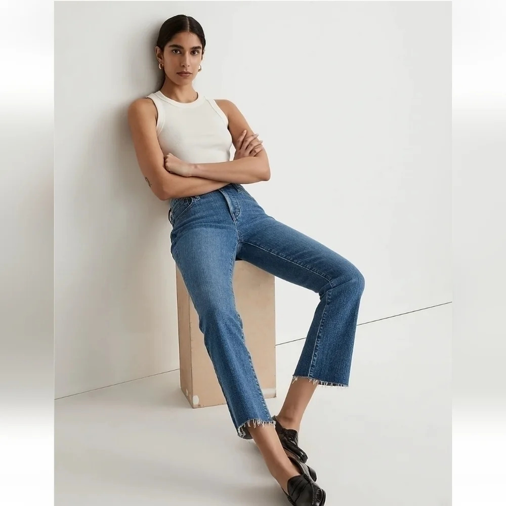 || MADEWELL DENIM || jeans, ankle length, raw hems, med-dark rinse